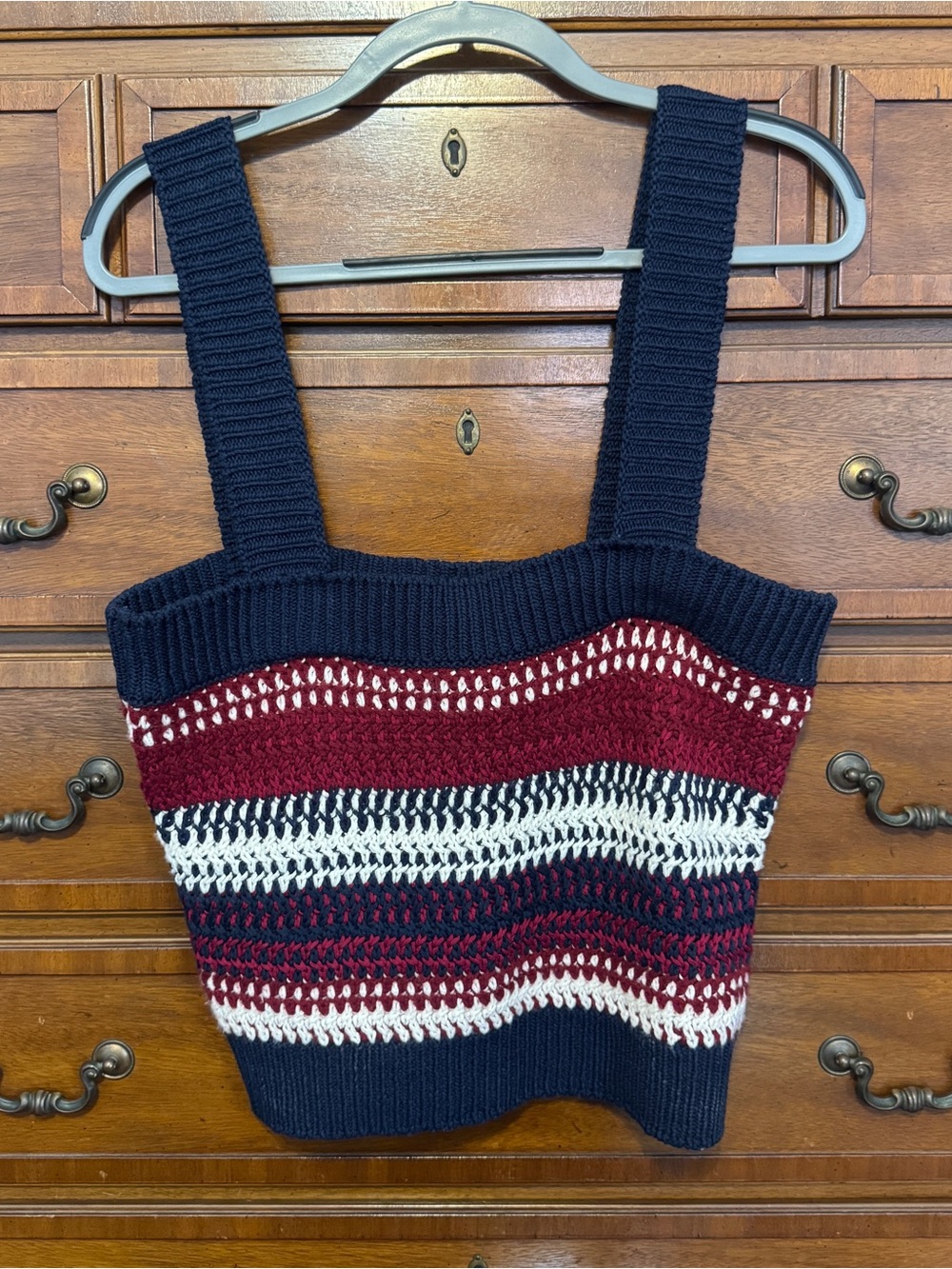 Veronica Beard S Crochet Knit Tank Navy Burgundy Striped Coastal Preppy Boho
